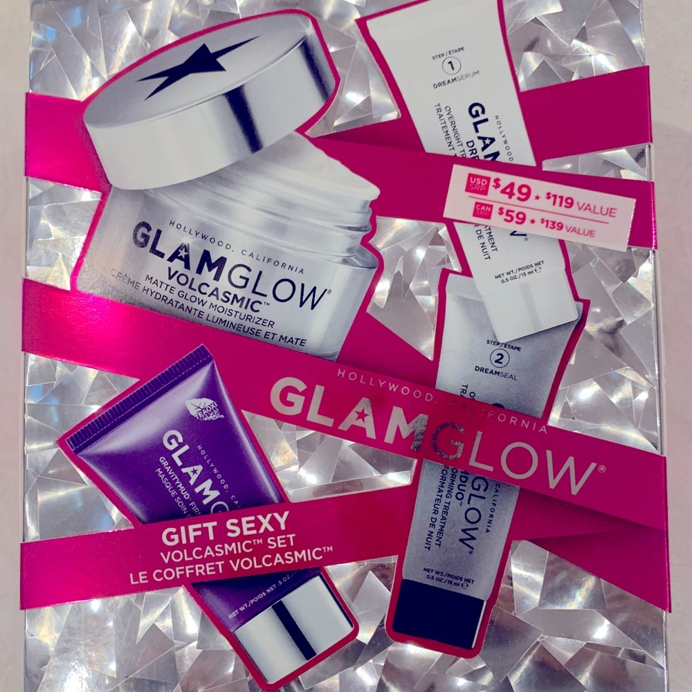 NEW Glam glow makeup set